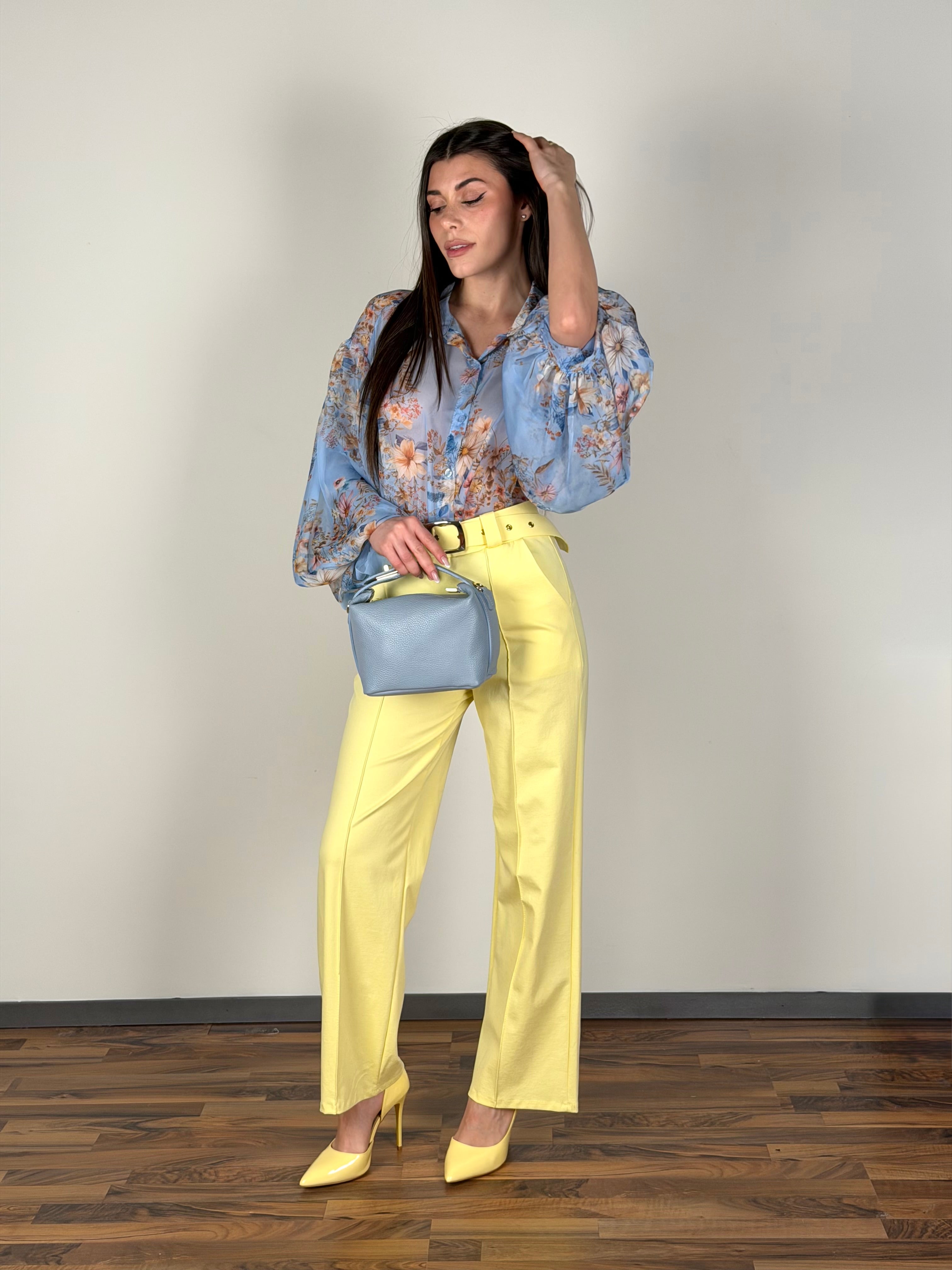 Pantalone maxi cintura gialla