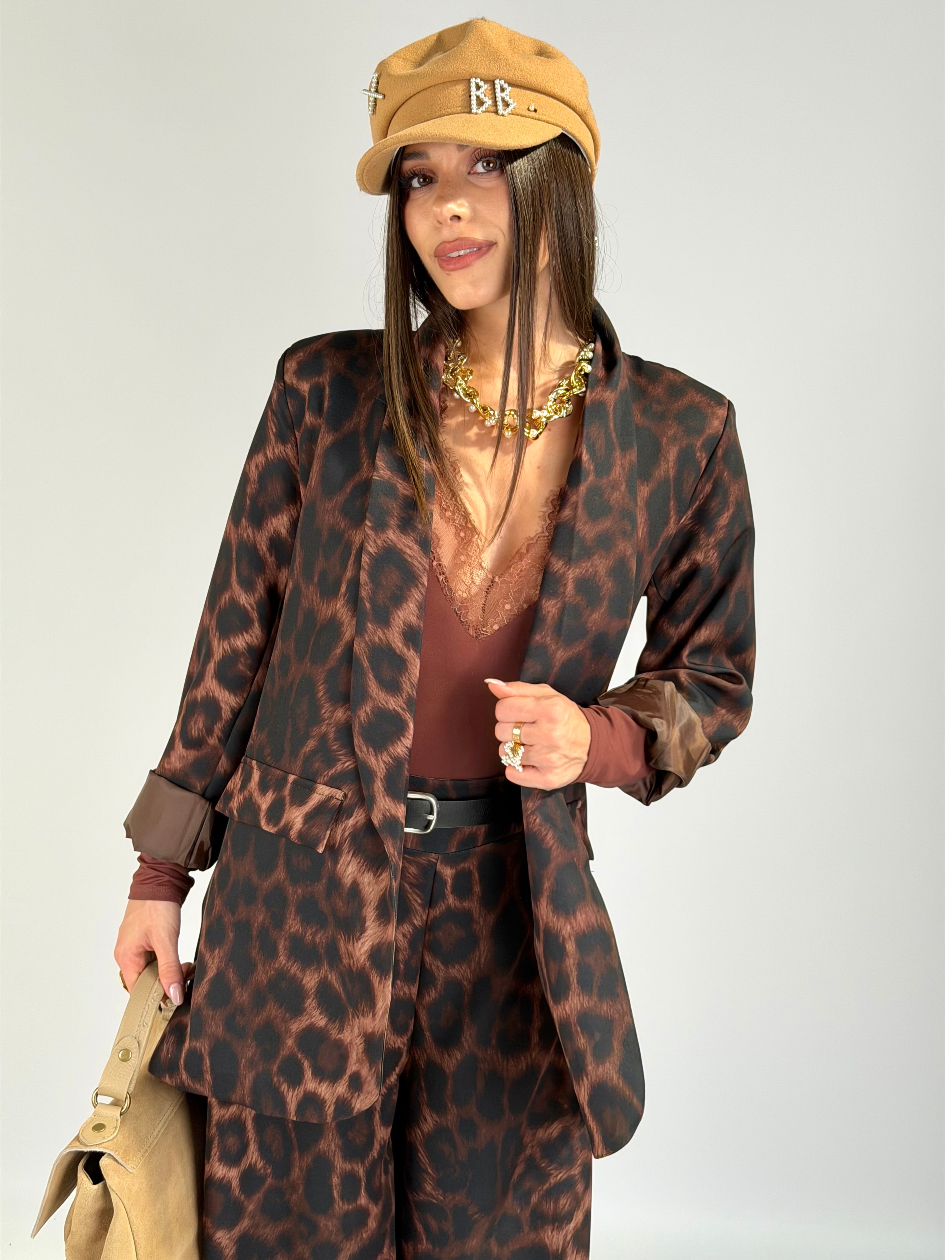 Completo leopardato Isabella