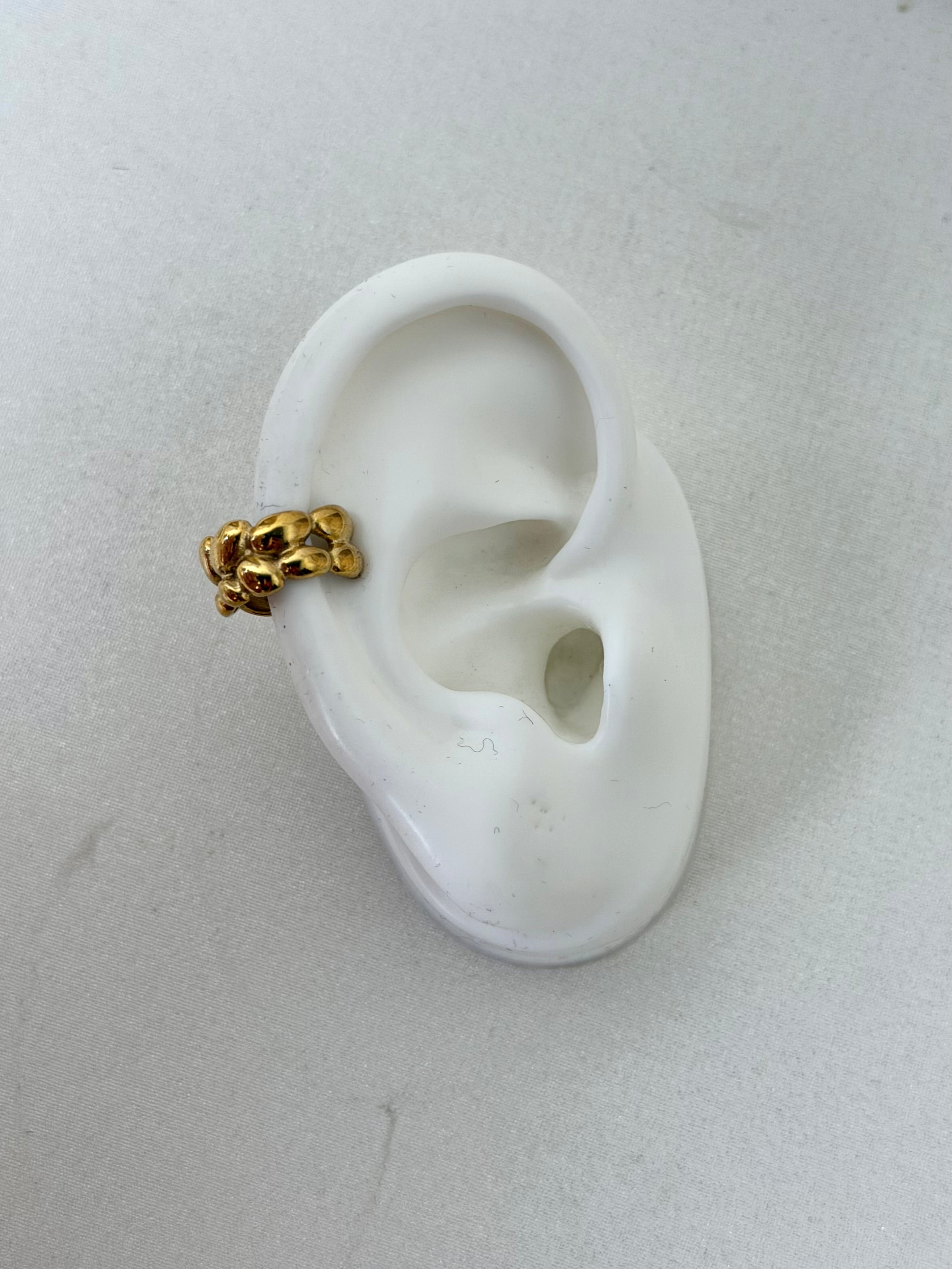 Earcuff bubble