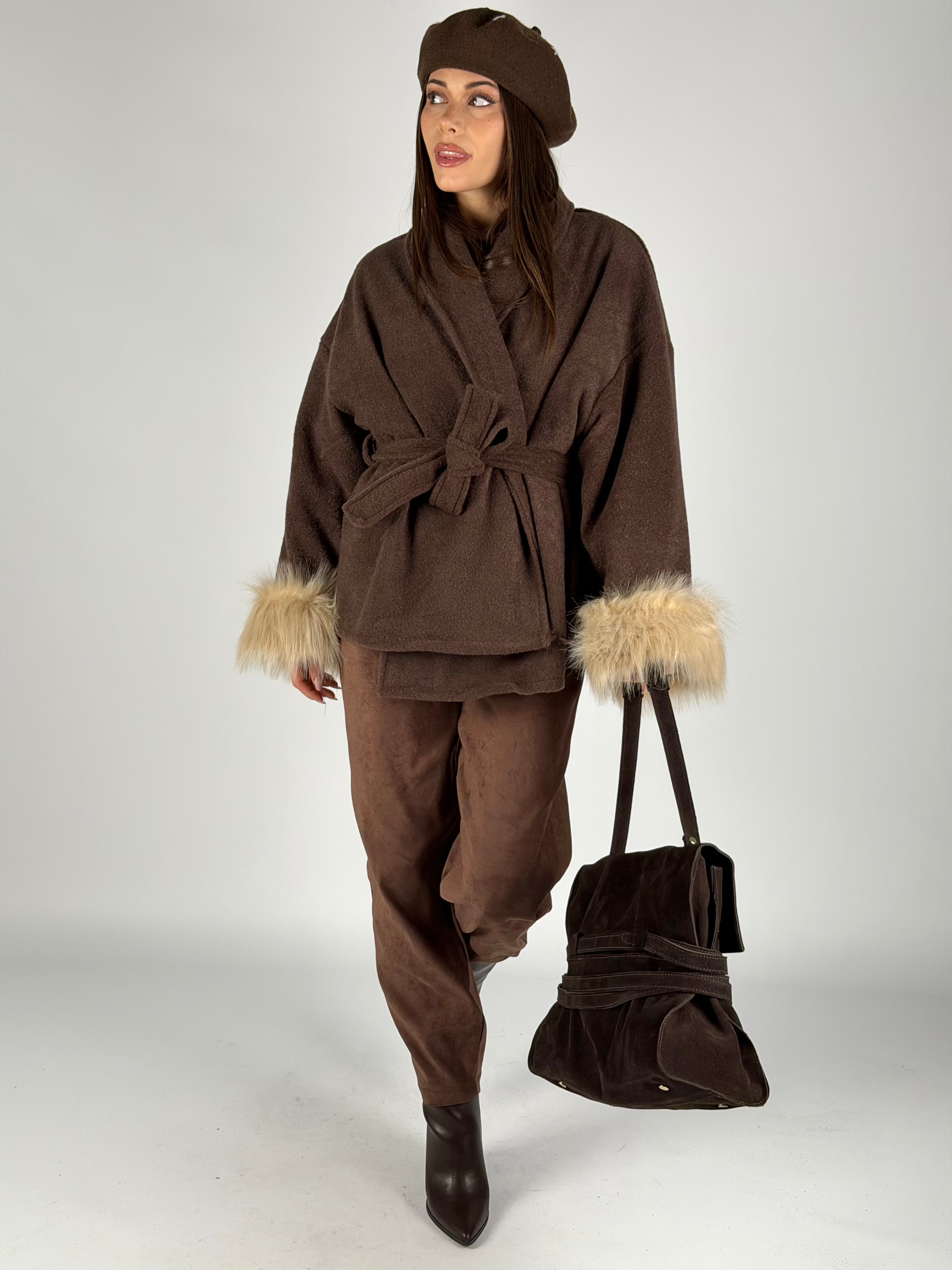 Cappotto maniche pelliccia moro