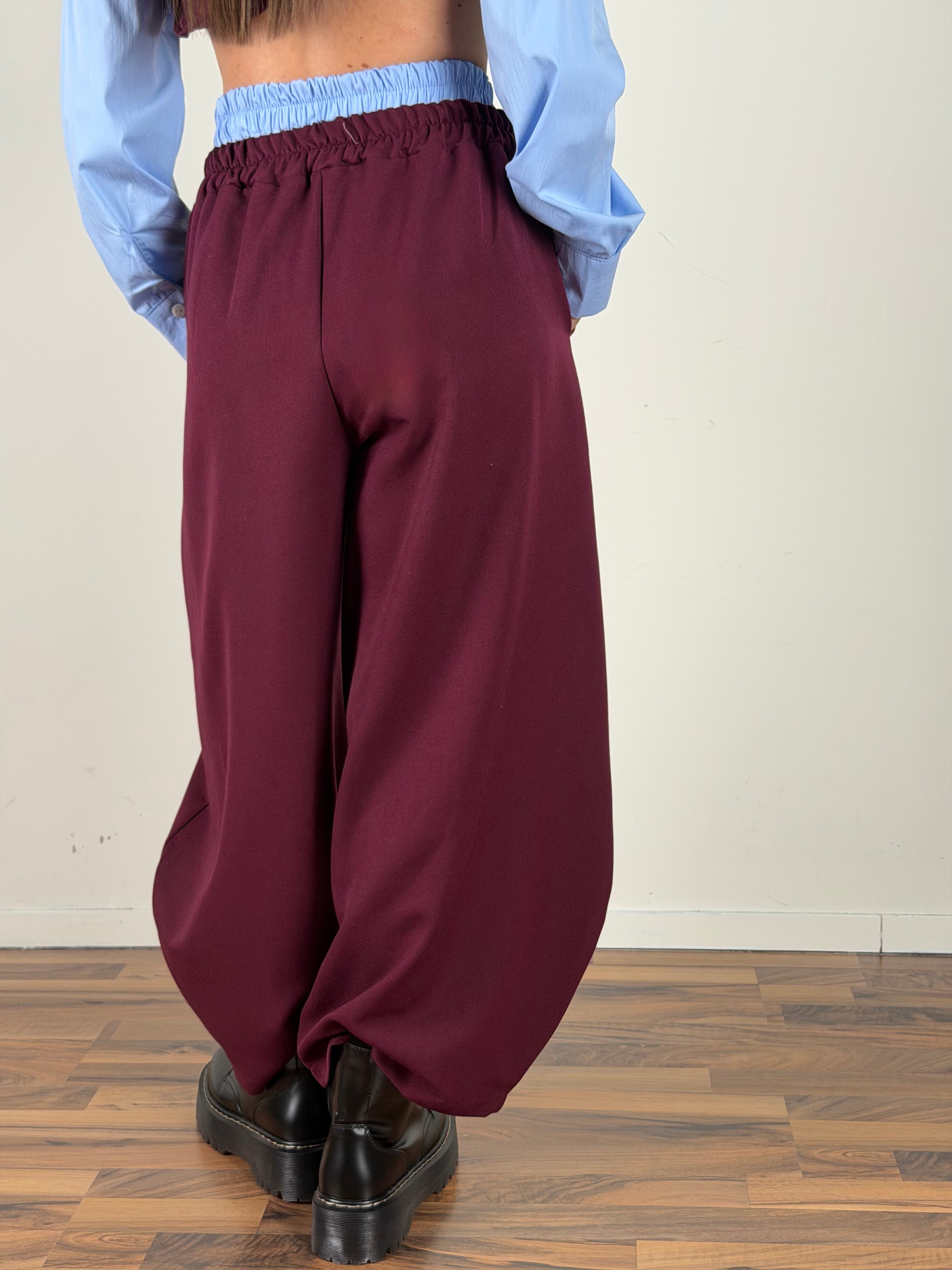Pantalone completo kiss bordeaux