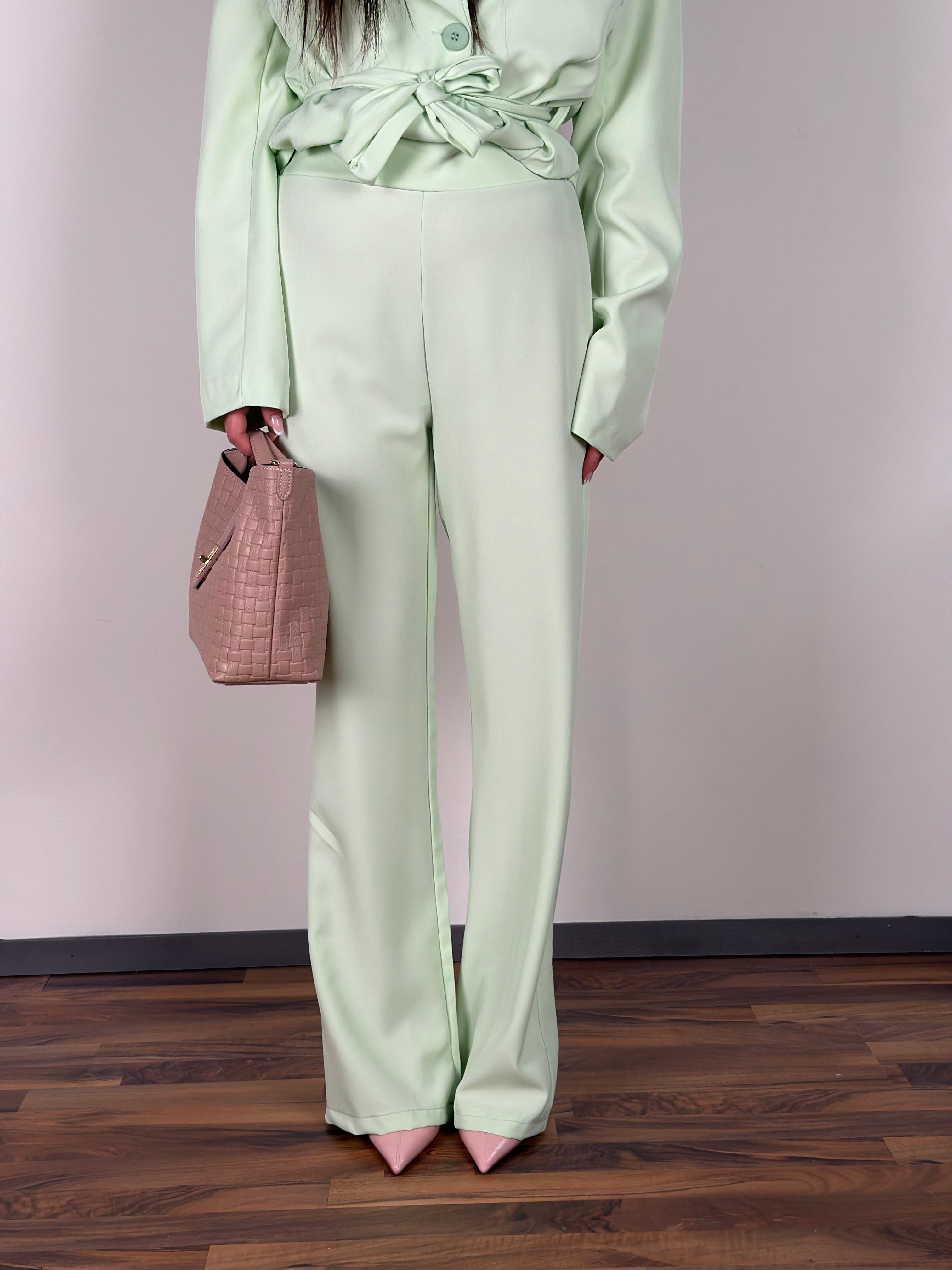 Completo Anya verde salvia