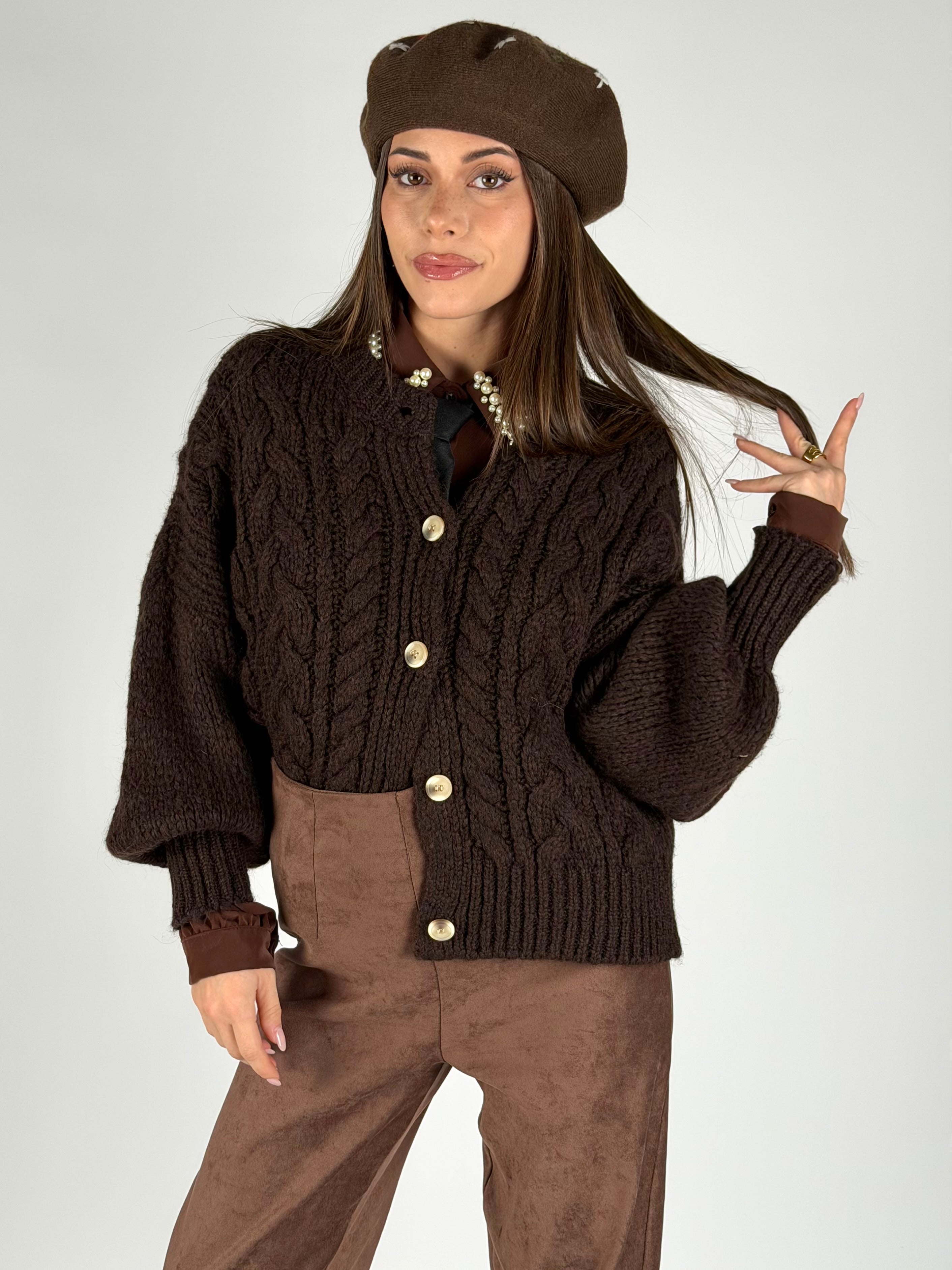 Maglia Cardigan bottoni treccia moro
