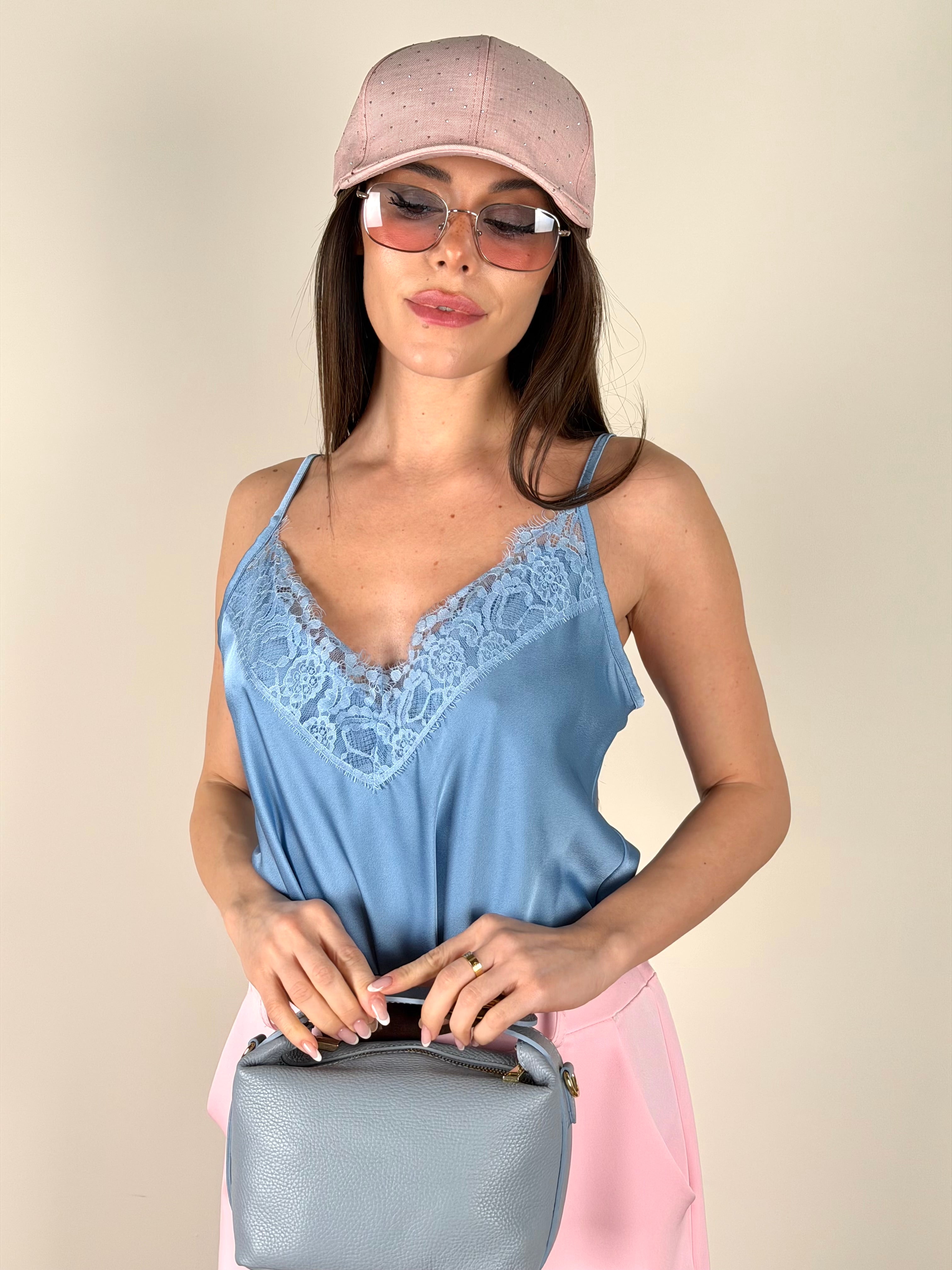 Top pizzo raso celeste