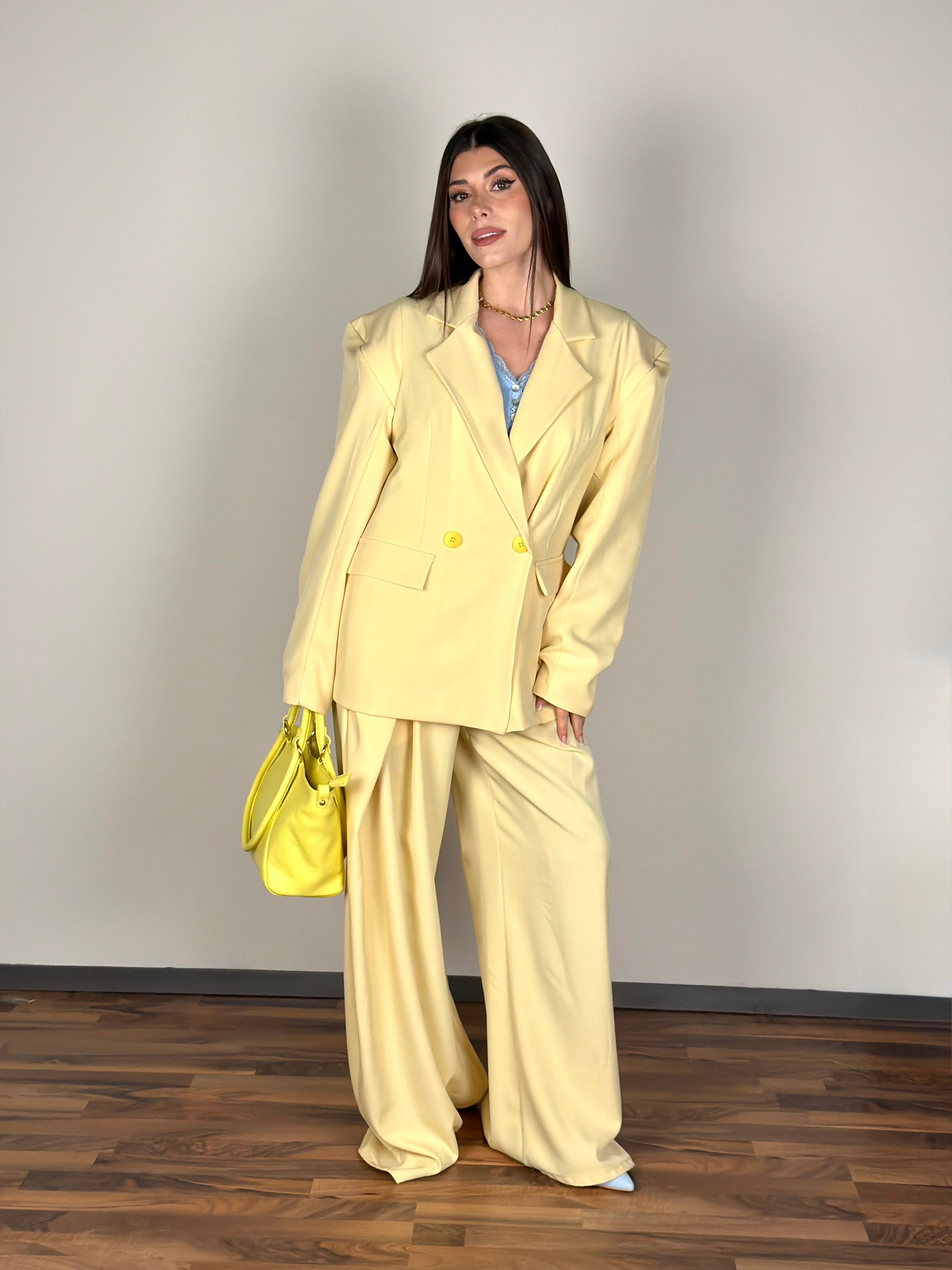 Completo vision giallo