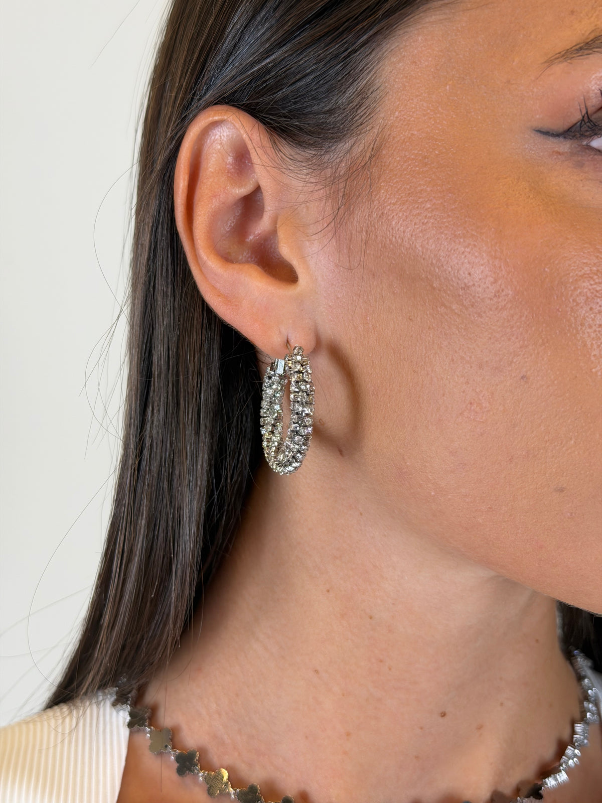 Orecchini cerchio spirale - collezione diamond