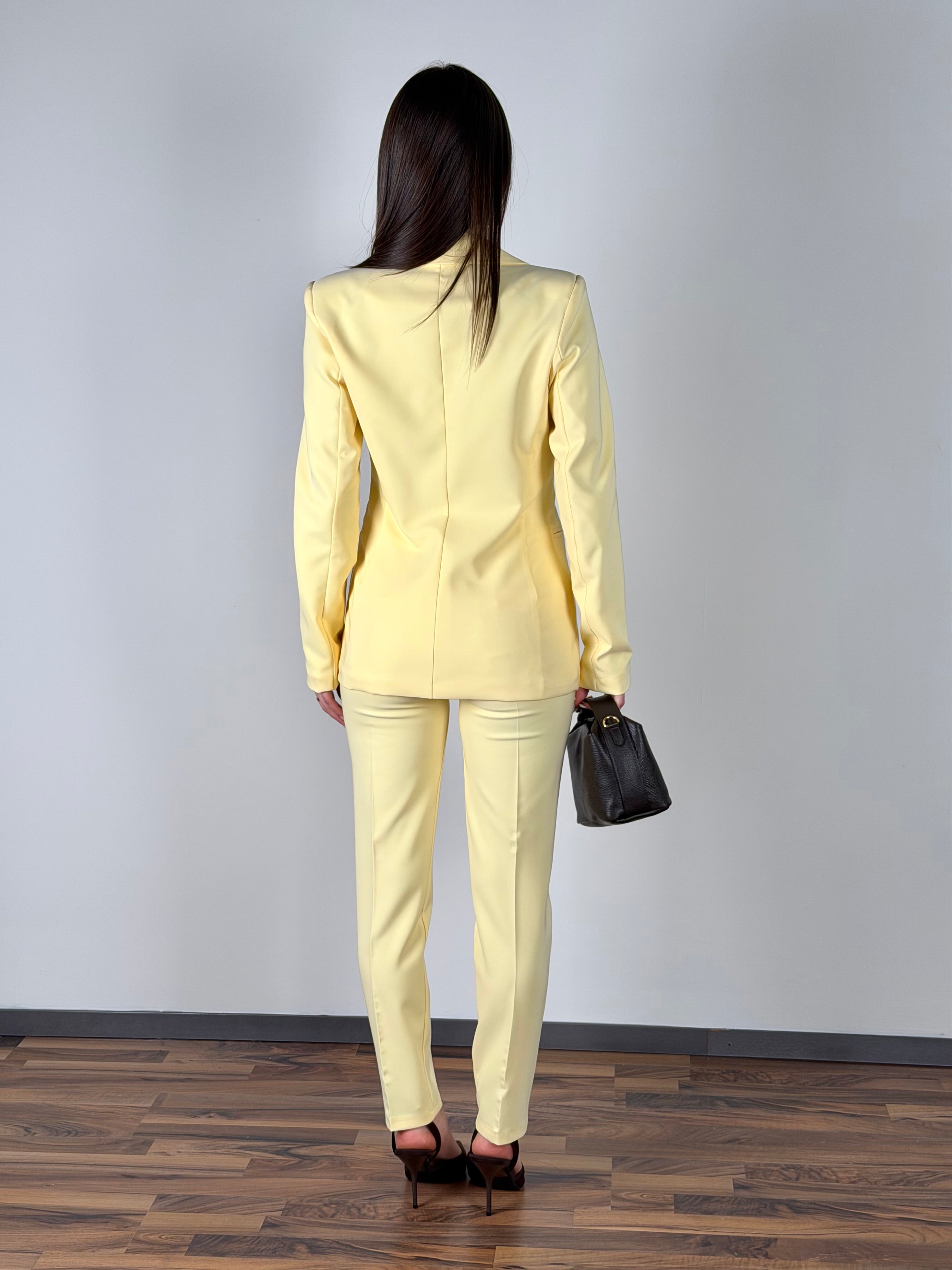 Completo Ashley giallo