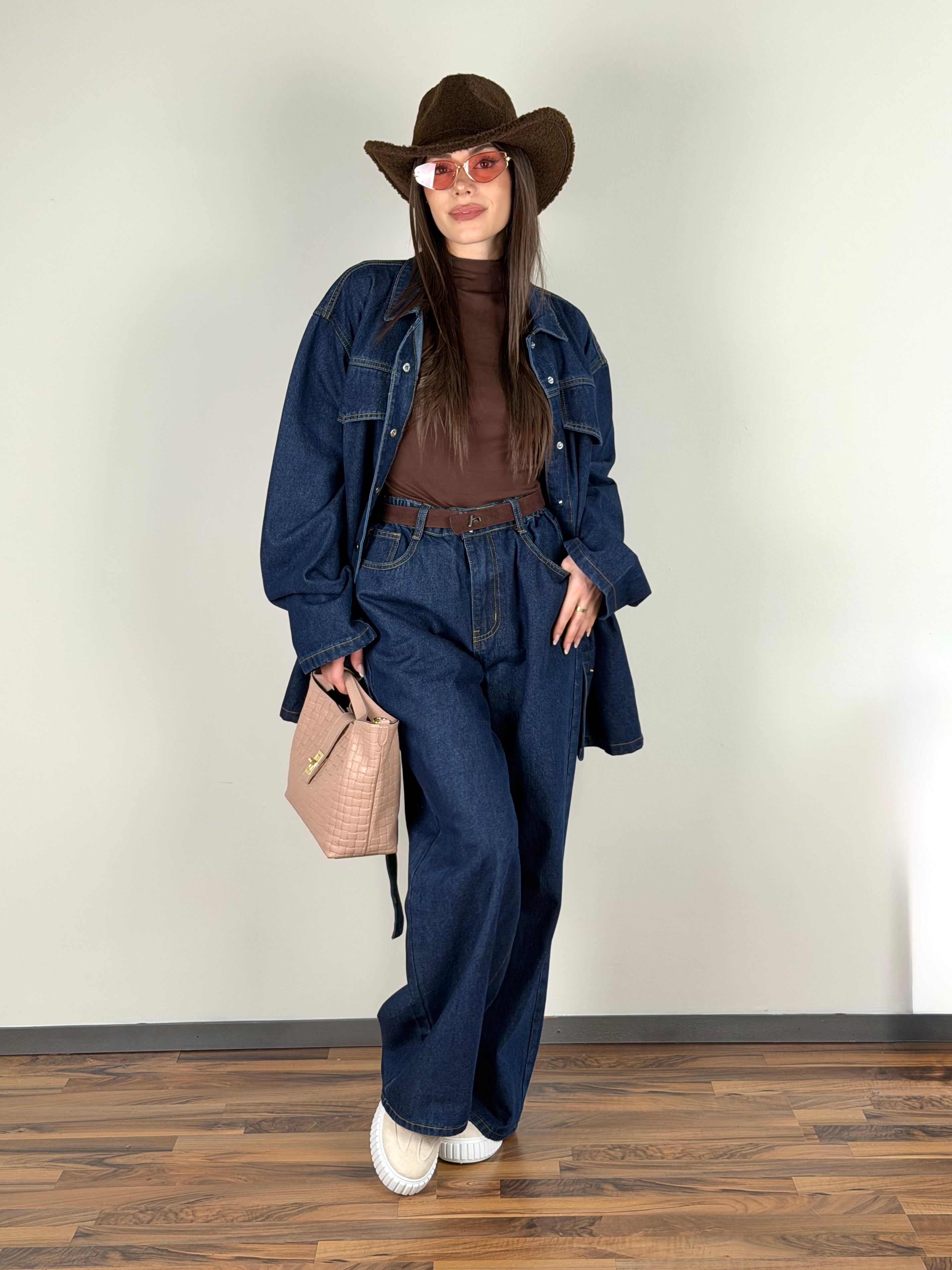 Completo premium NYC blu