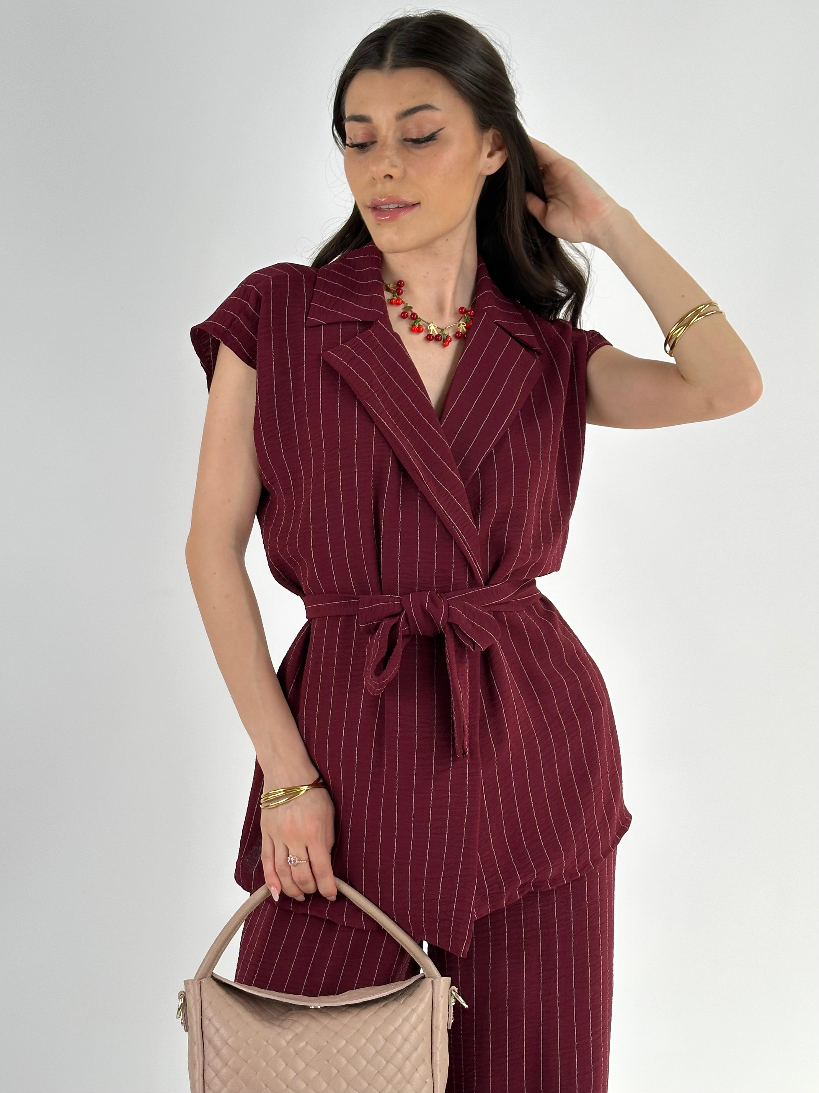 Completo Office gessato bordeaux