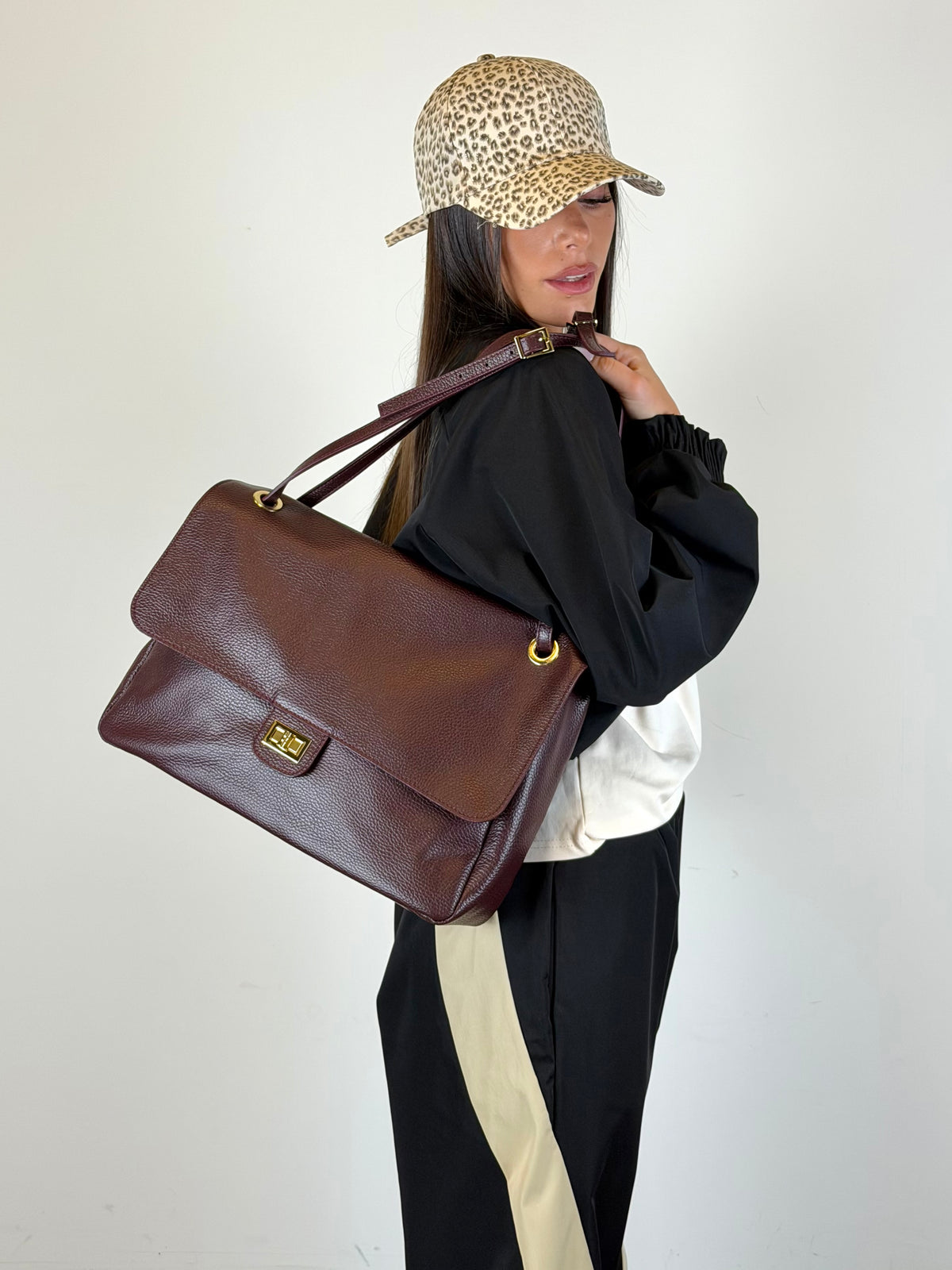 Julie BAG