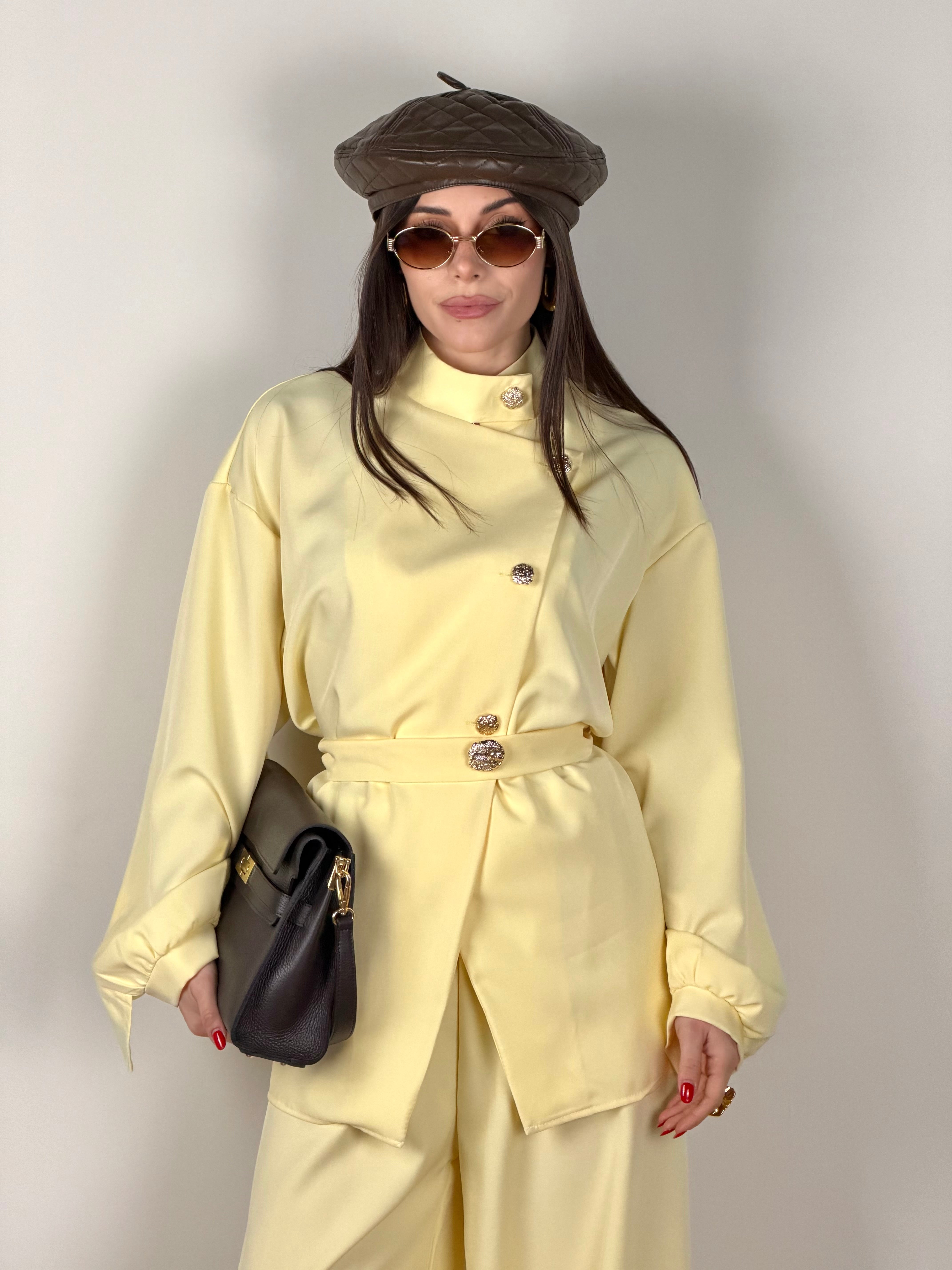 Completo Tokyo giallo