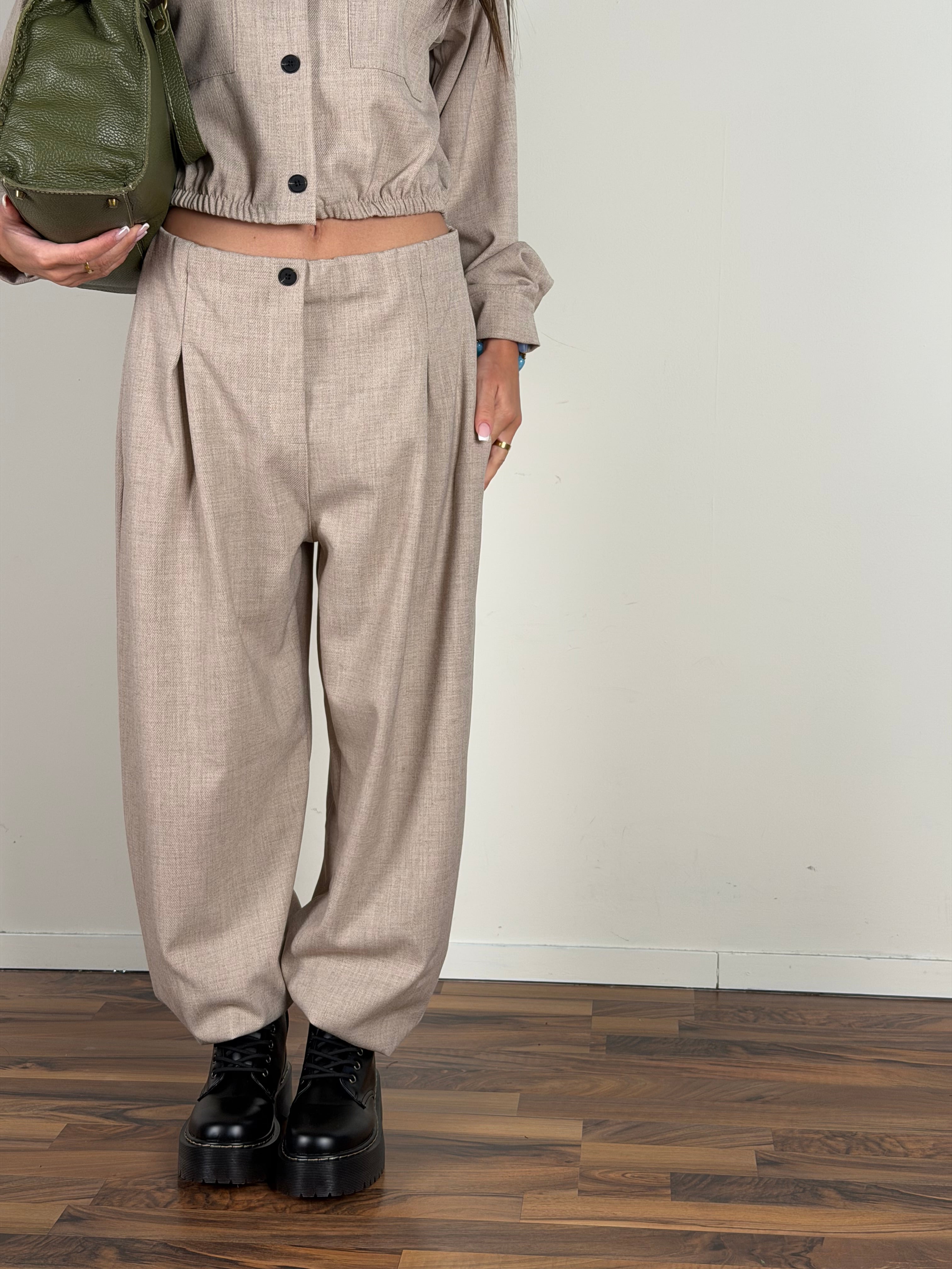 Pantalone completo Trix beige