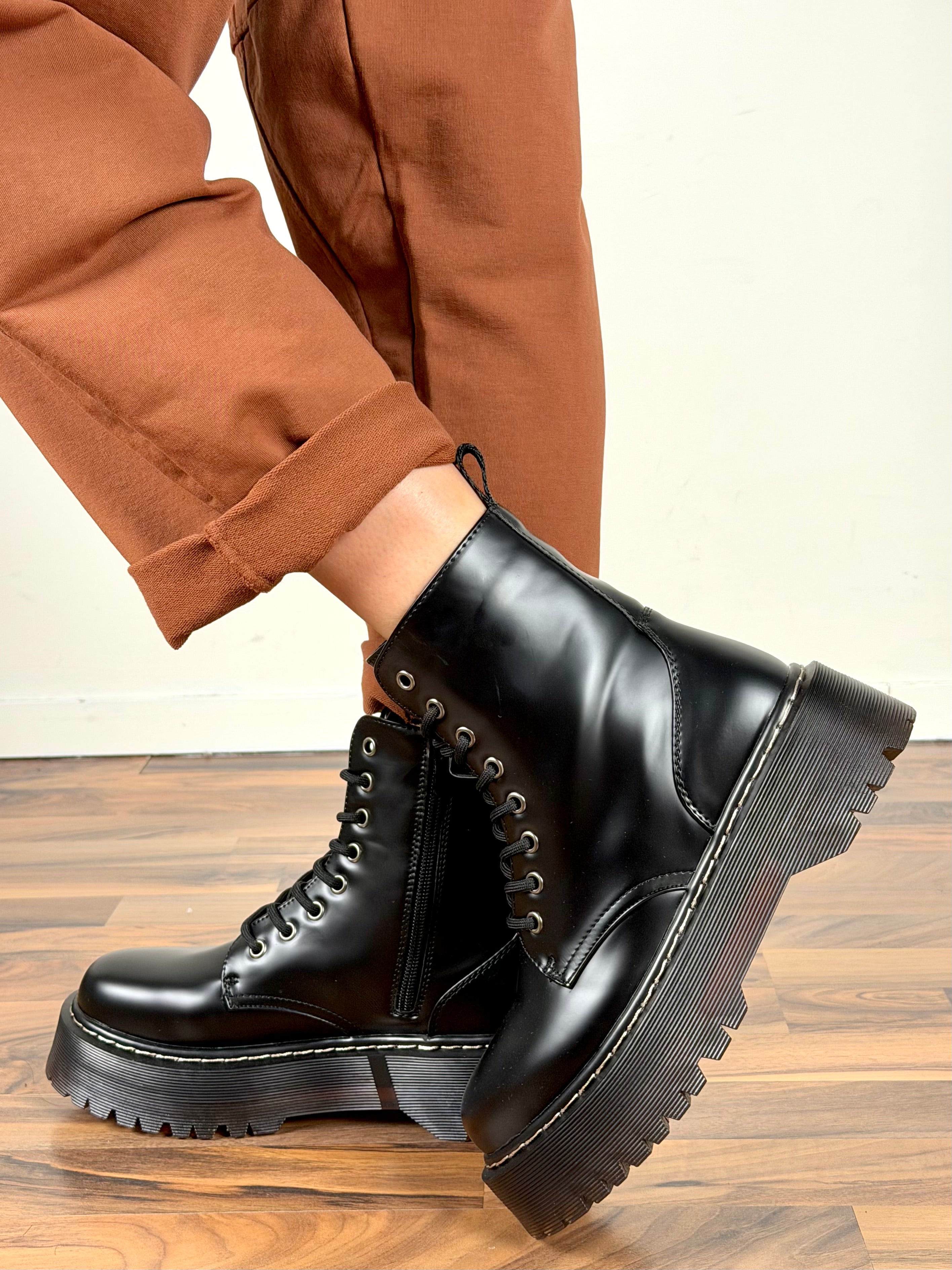 Anfibio new collection nero
