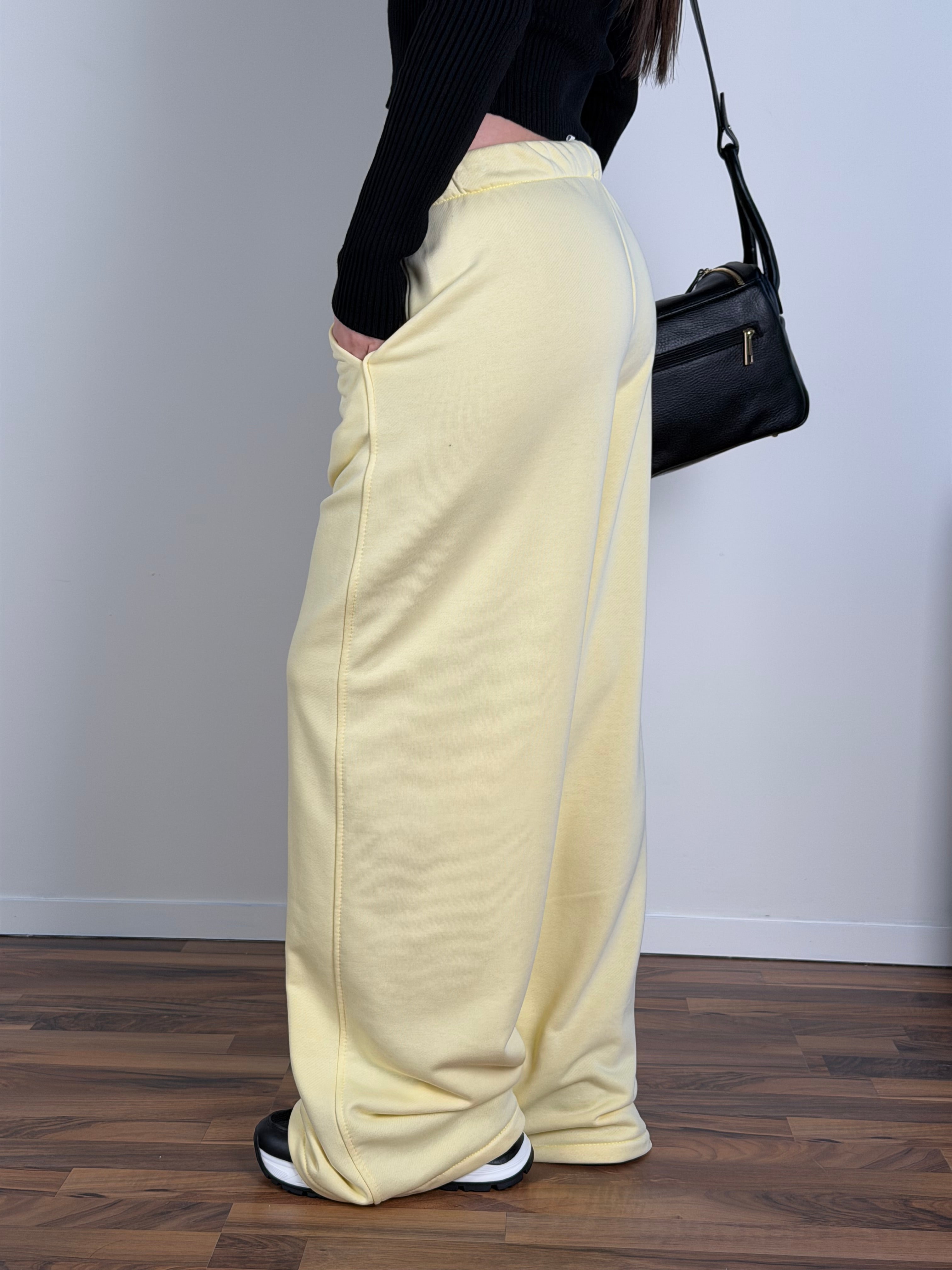 Pantalone tuta City giallo