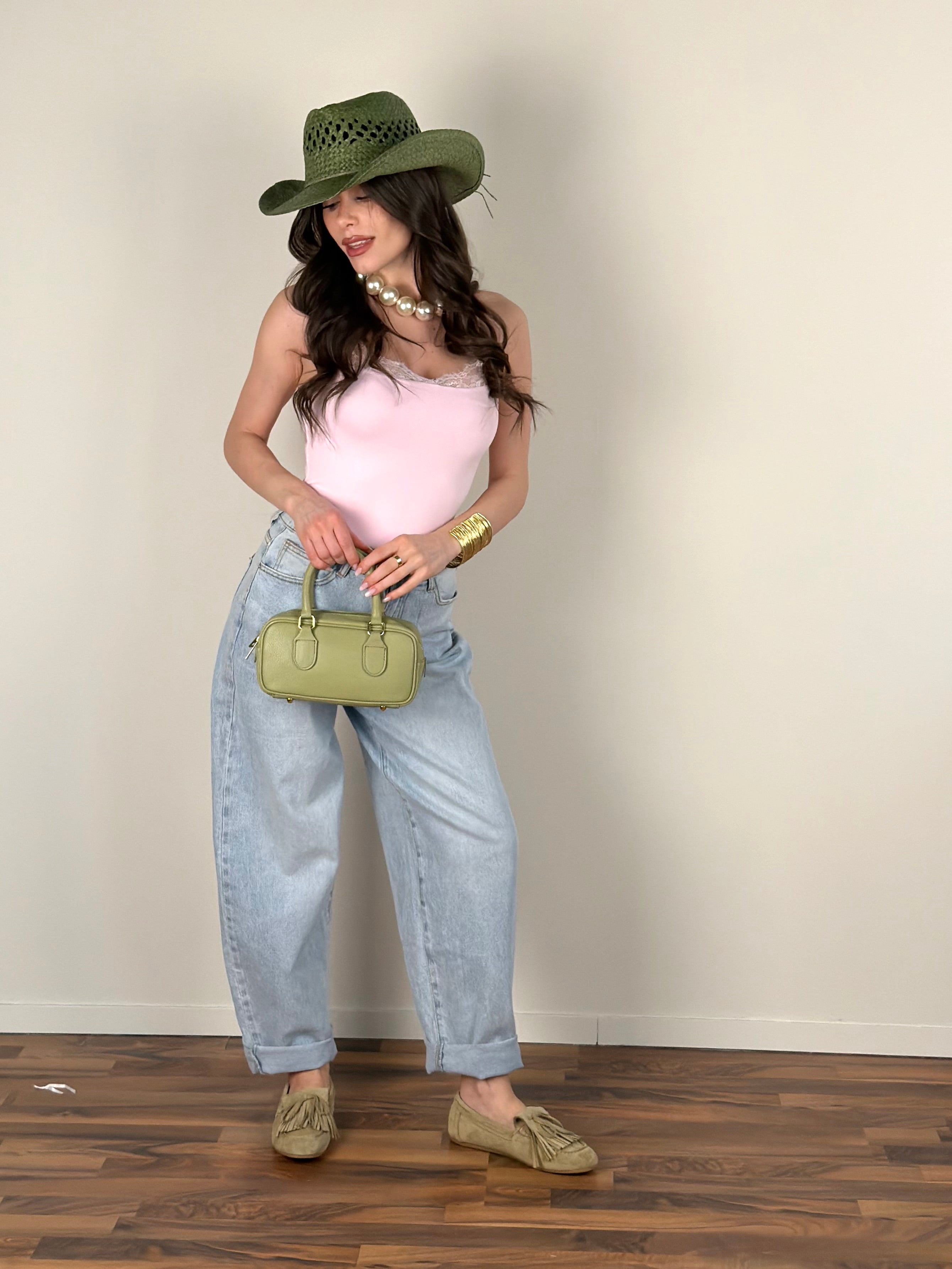 Body Pamela rosa