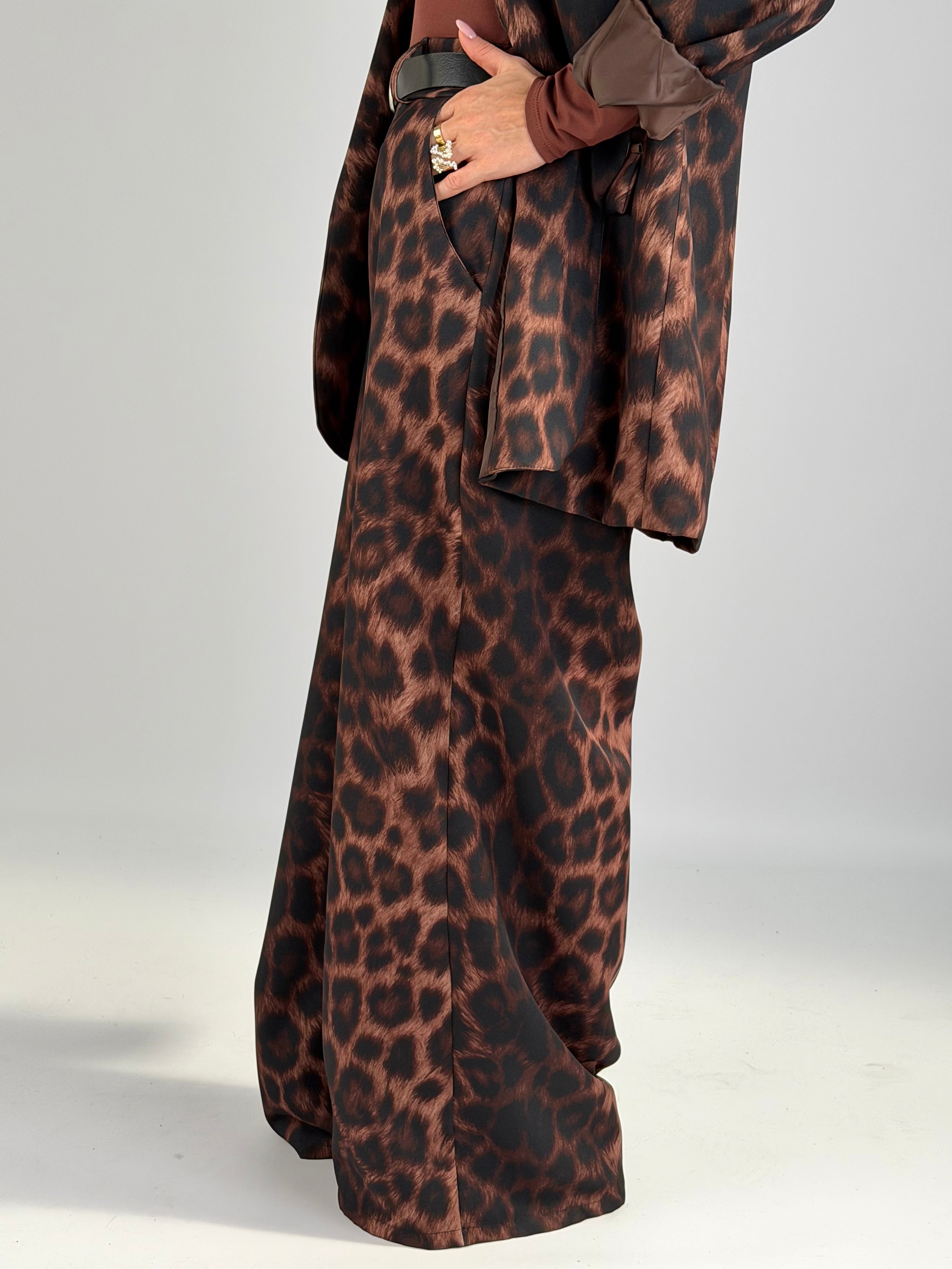 Completo leopardato Isabella