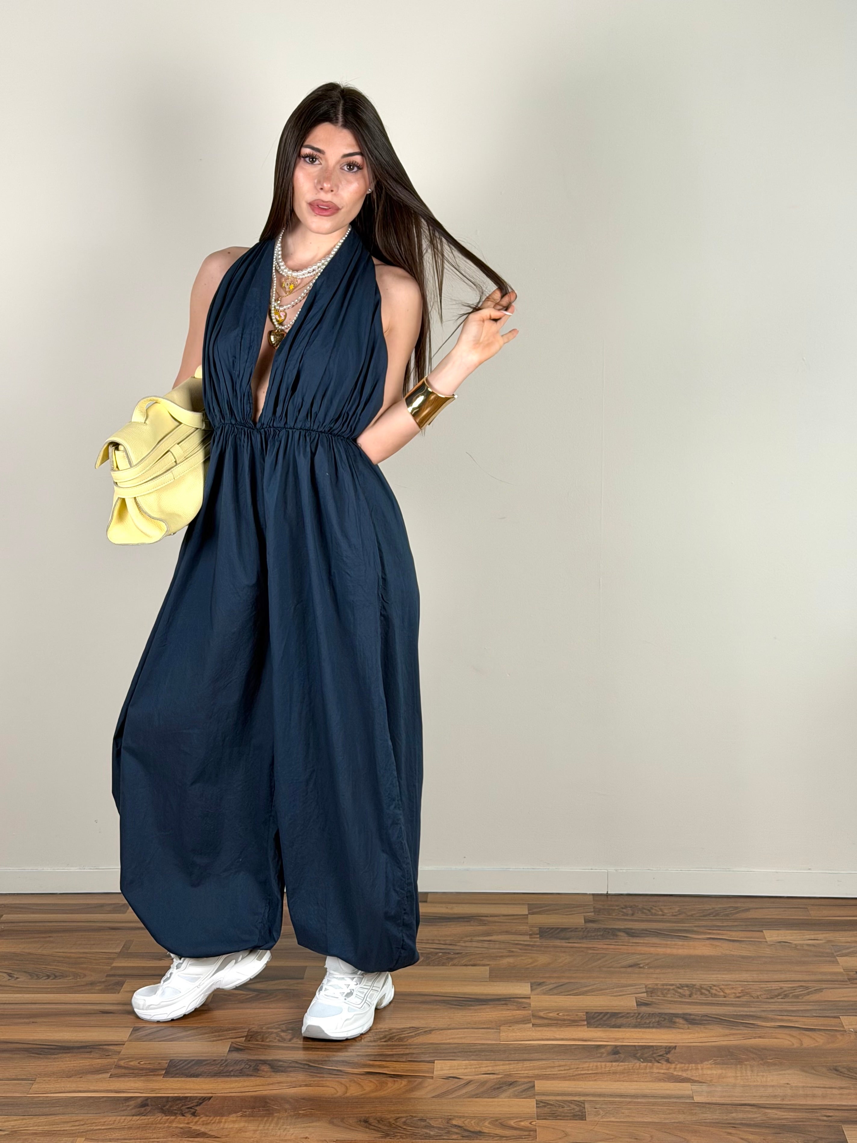 Tuta Kenya blu