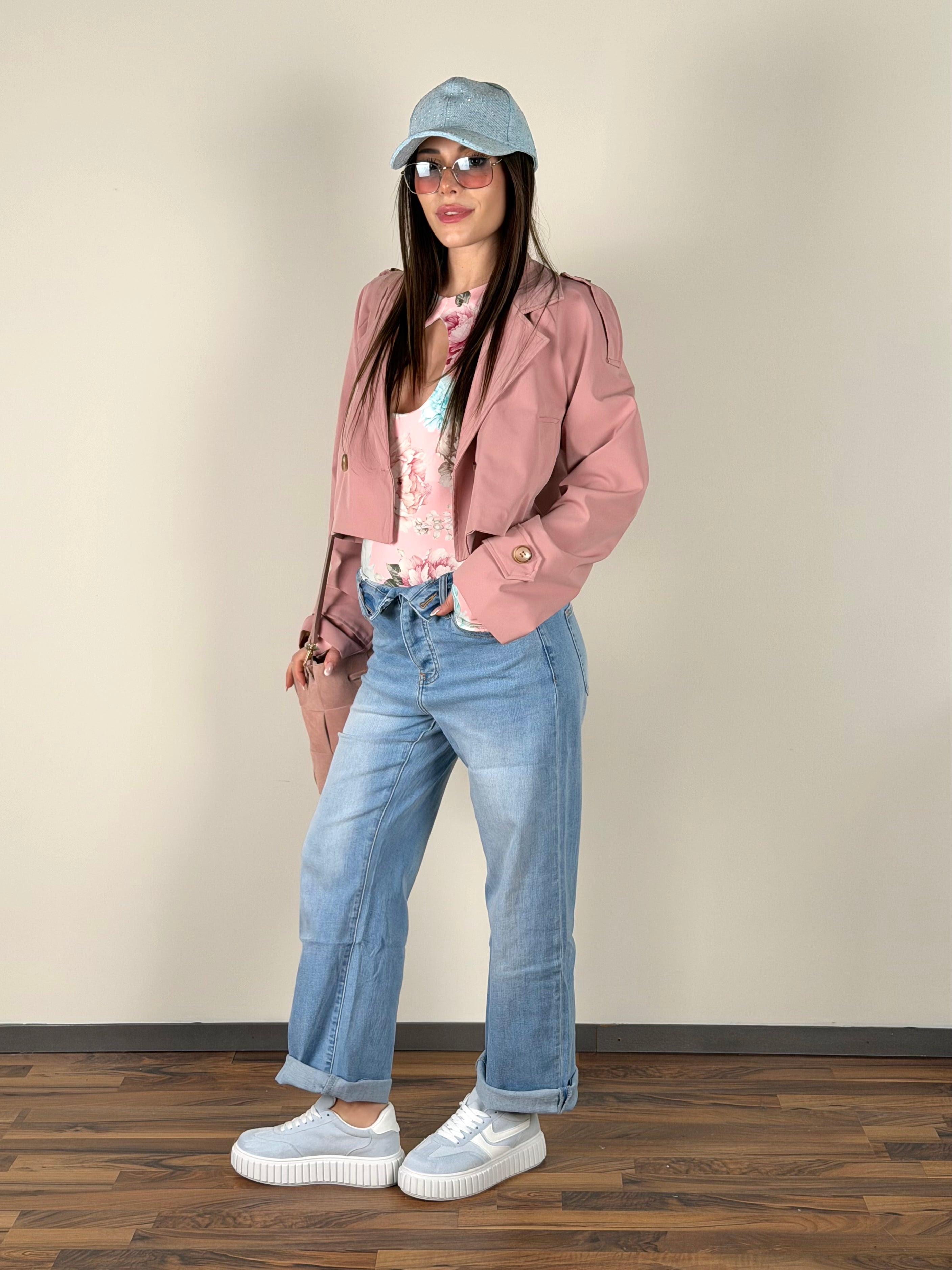 Trench crop rosa