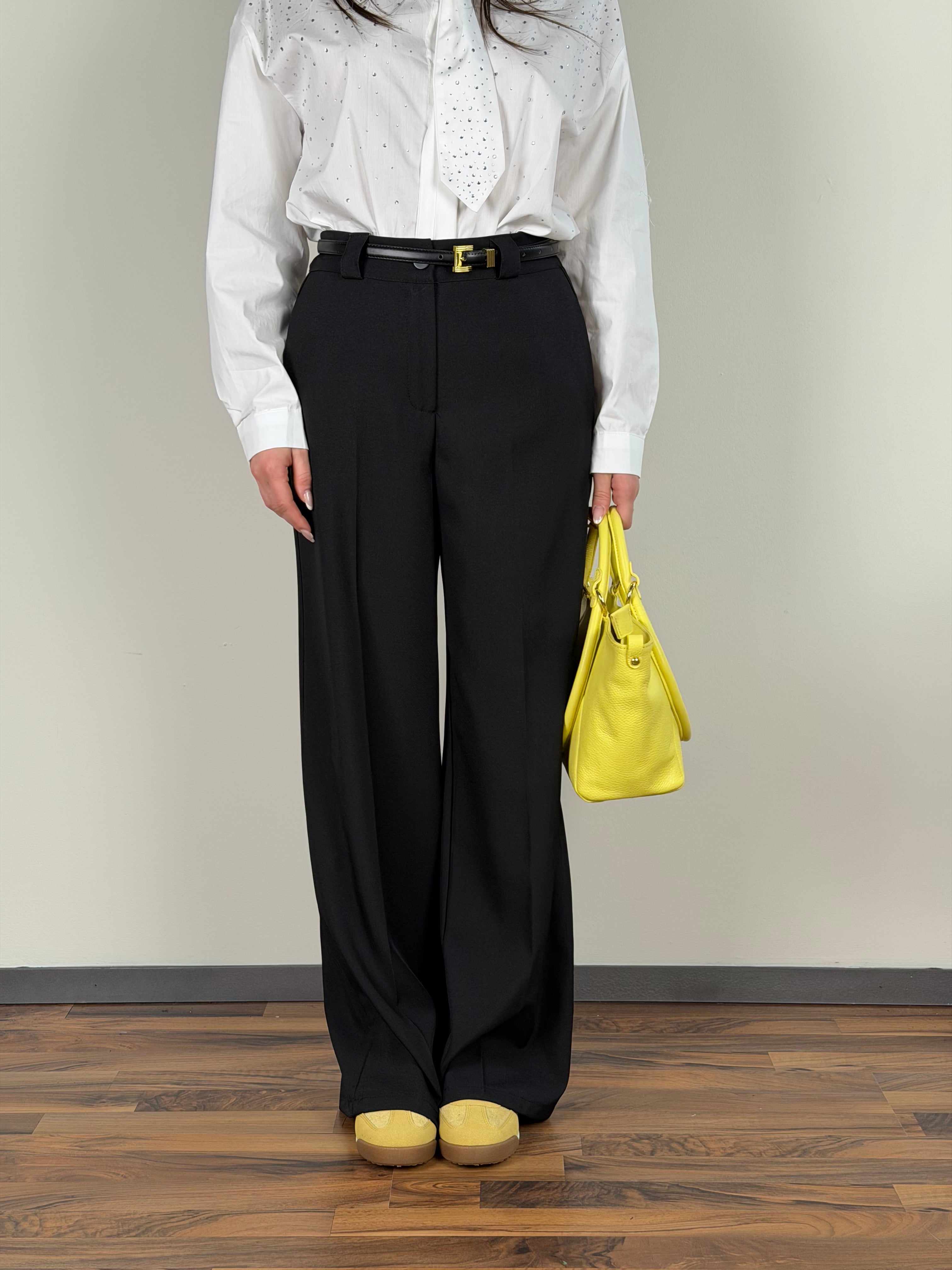 Completo Simply nero