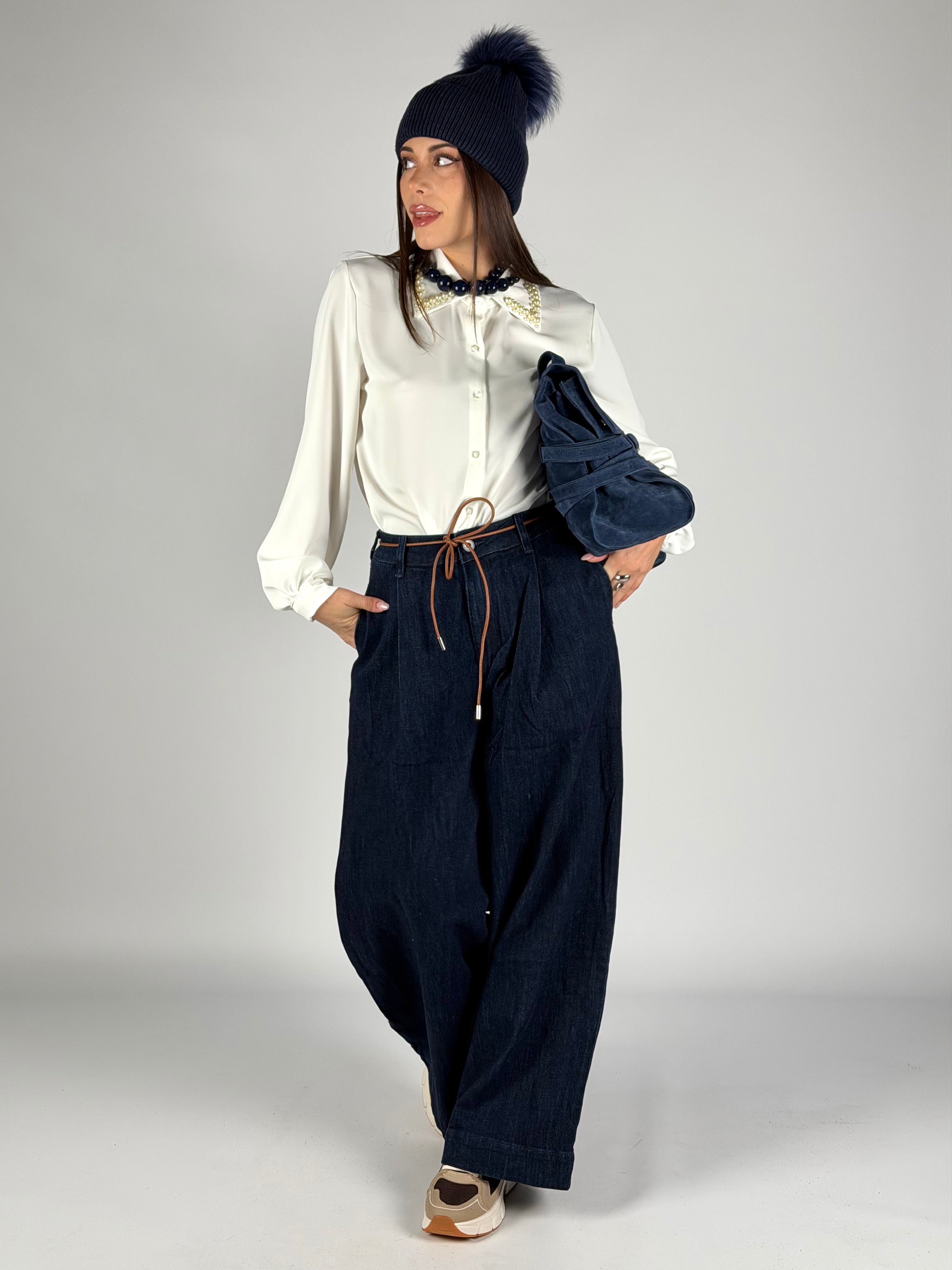 Camicia colletto perle bianca