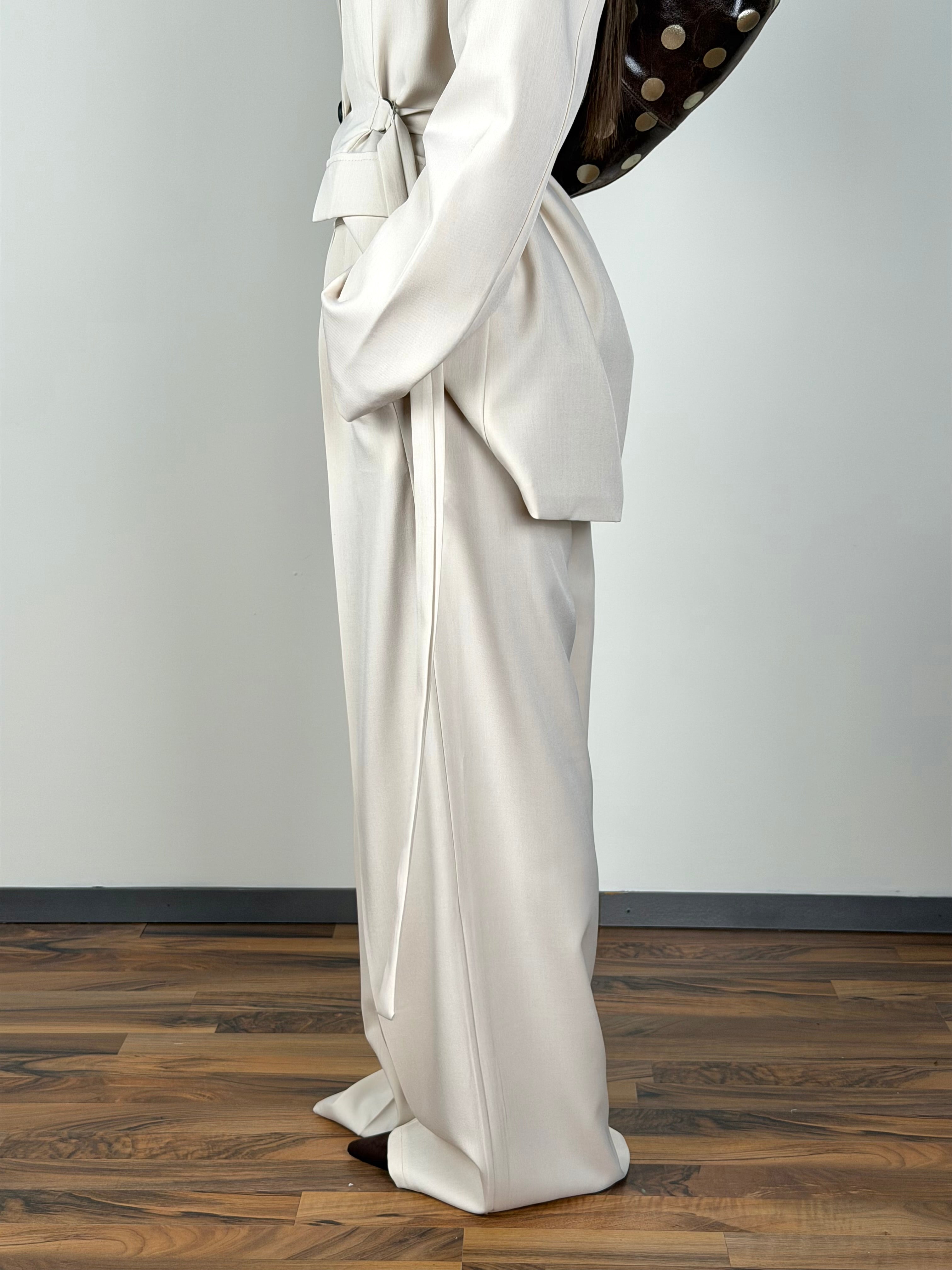 Completo Venere beige