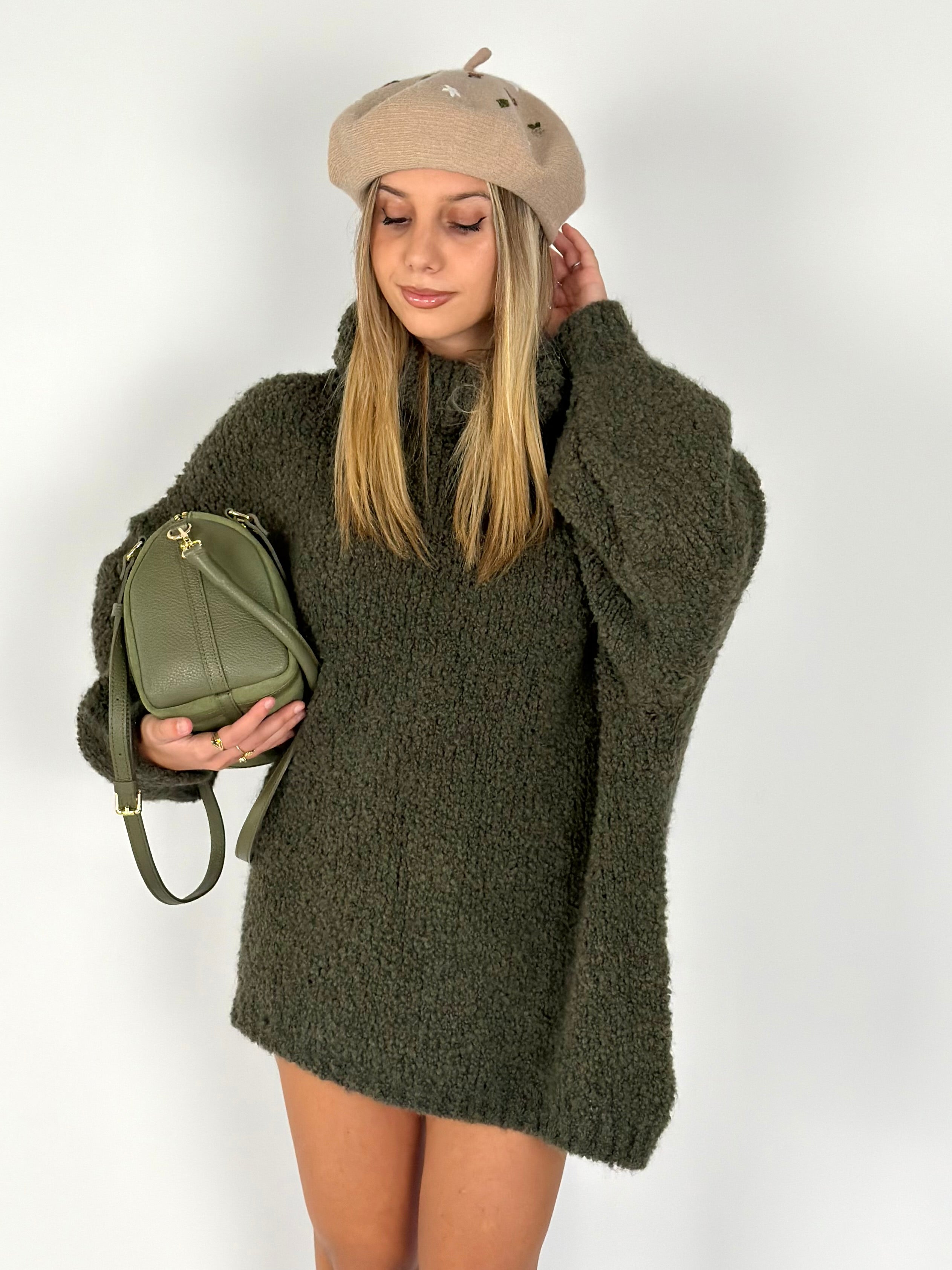 Maglione collo alto verde