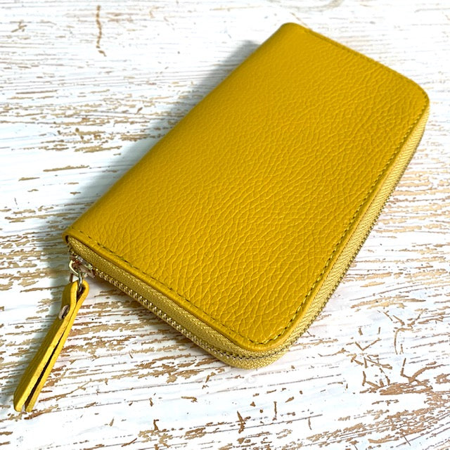 Portafogli grande con zip